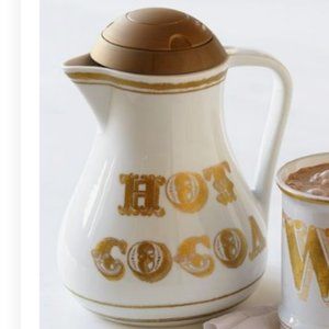 New Williams Sonoma Hot Cocoa Pot w/ frother stir